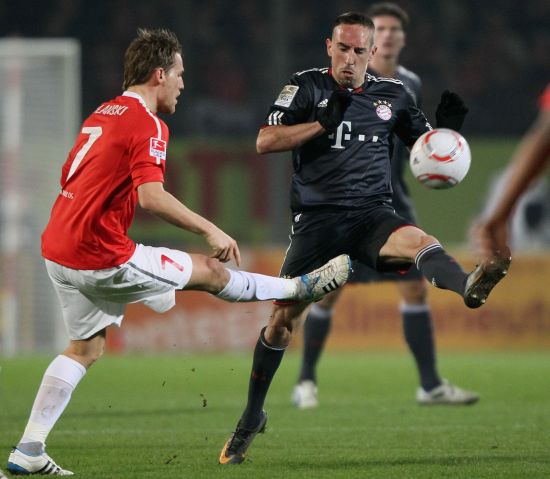 国际社会应 国际社会应