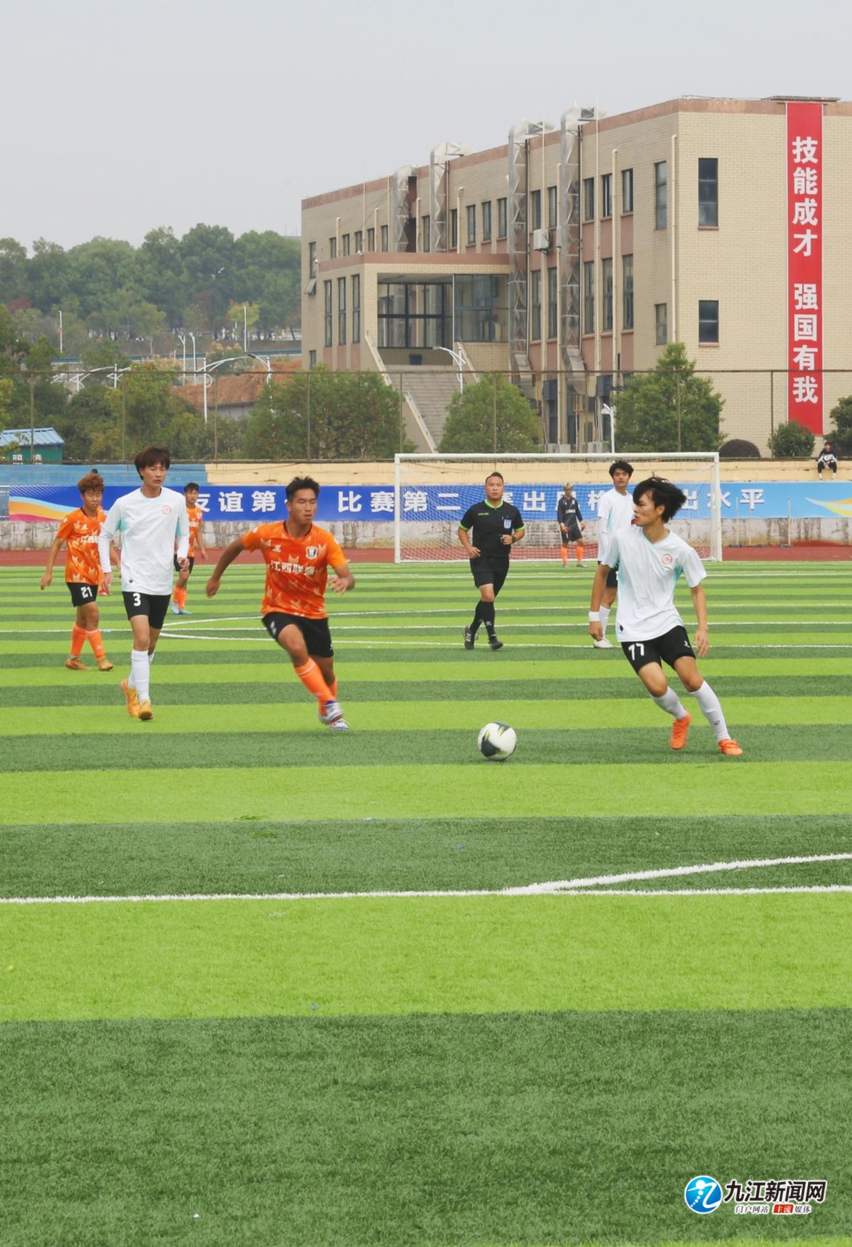 成引援与人 成引援与人