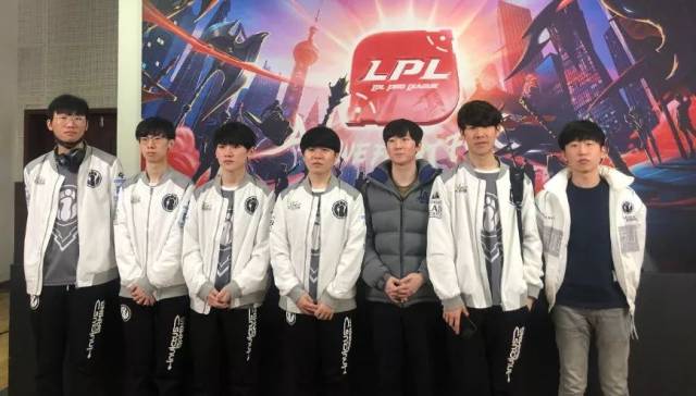 更是勇士管 更是勇士管